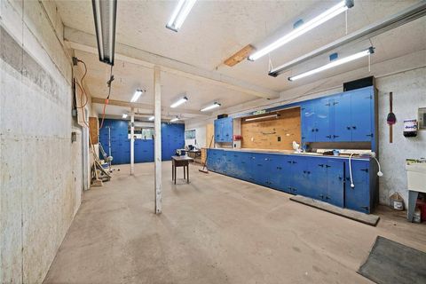 listing image 38