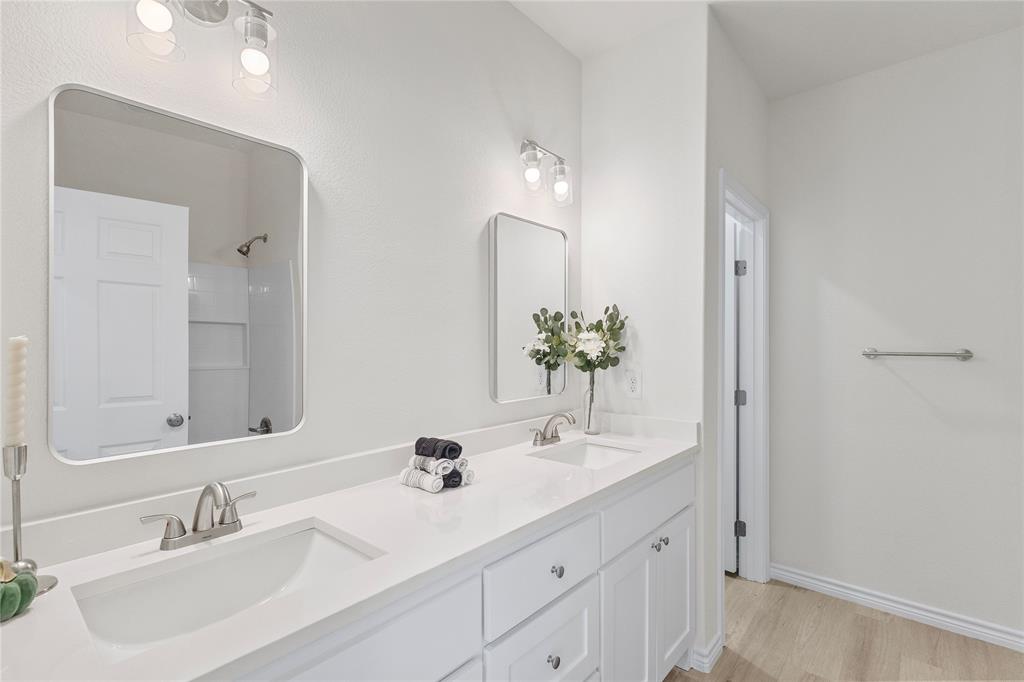 THE ESTATES - Residential