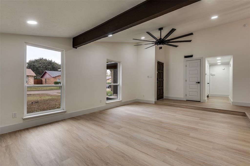 White Rock Village 02 - Residential