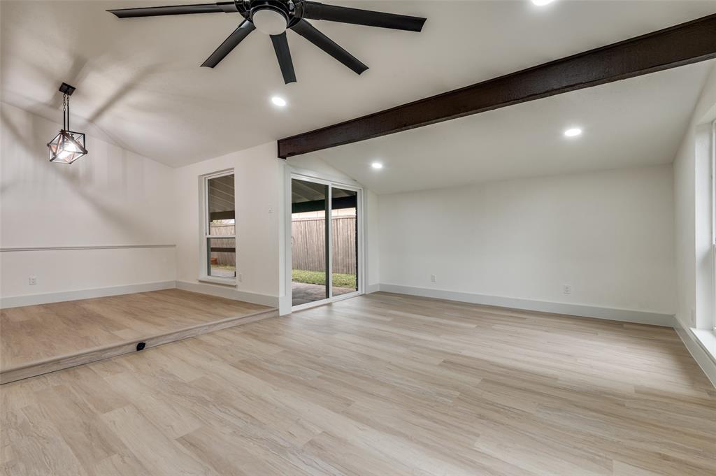 White Rock Village 02 - Residential