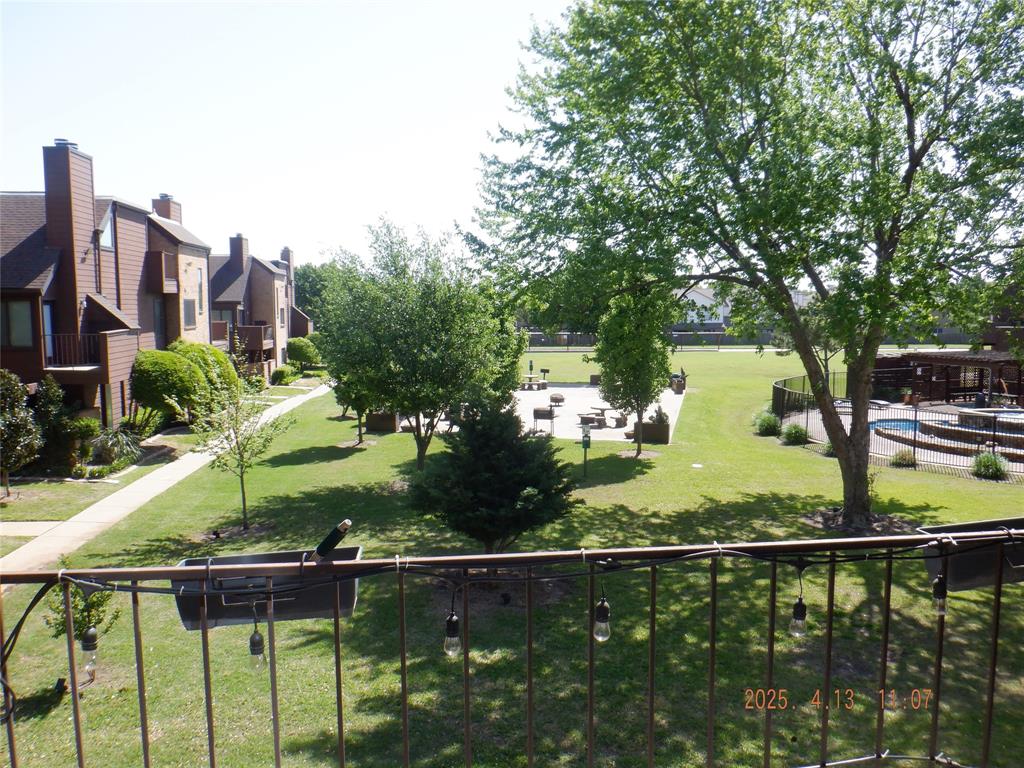 Oak Creek Condo - Residential