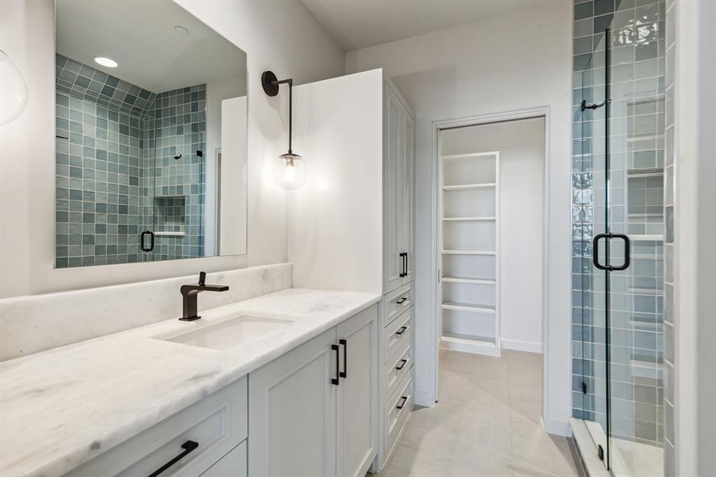 Stony Brook - Residential