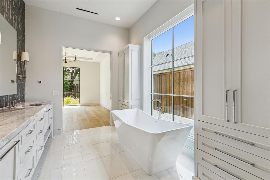 Stony Brook - Residential