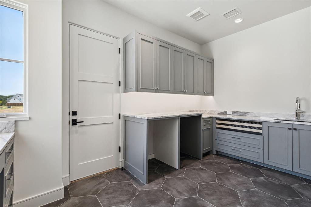 Stony Brook - Residential