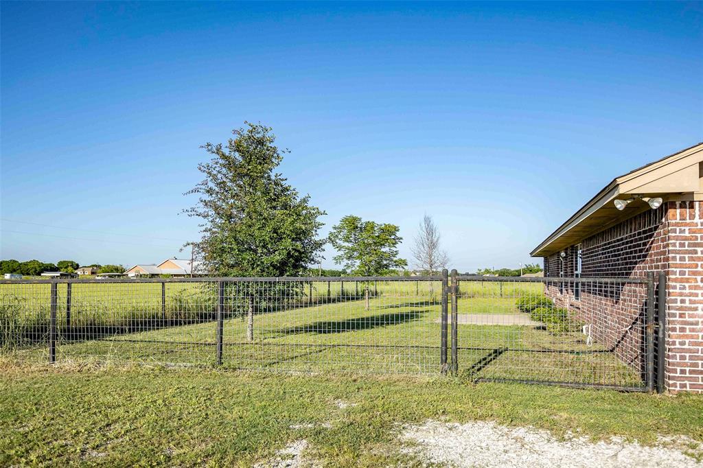 2449 Estate - Residential