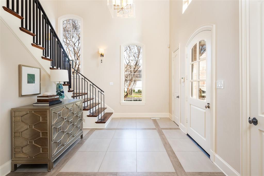 CARUTH HILLS - Residential