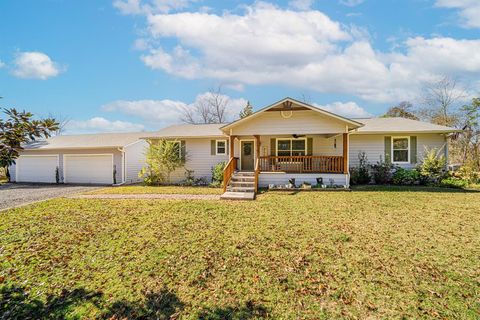 A home in Scroggins