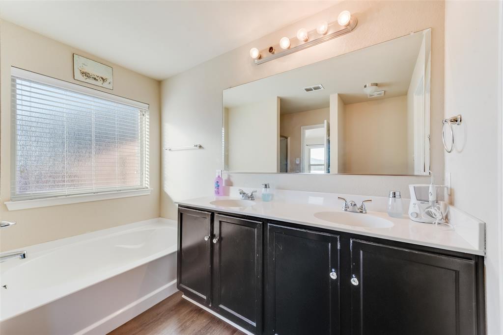 Falcon Ridge - Residential