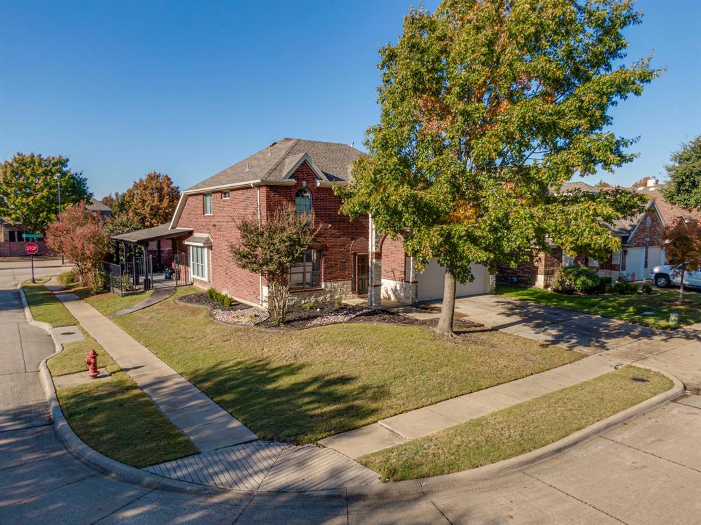 6977 Shoreview Drive