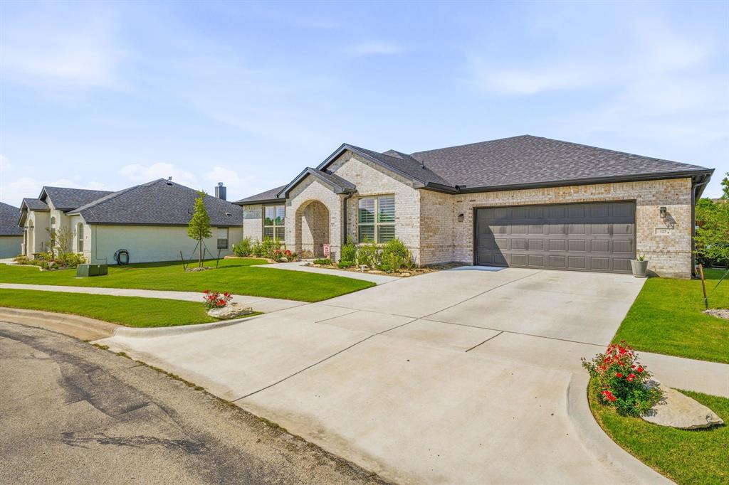 127 Mesa Drive