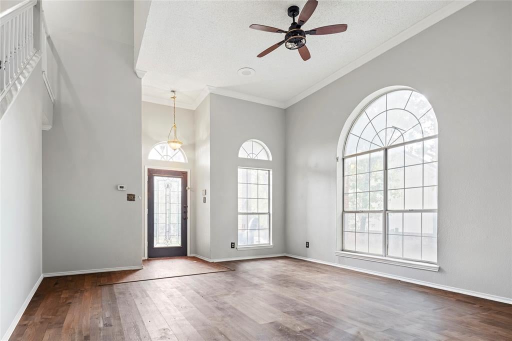5112 Oak Gate Court