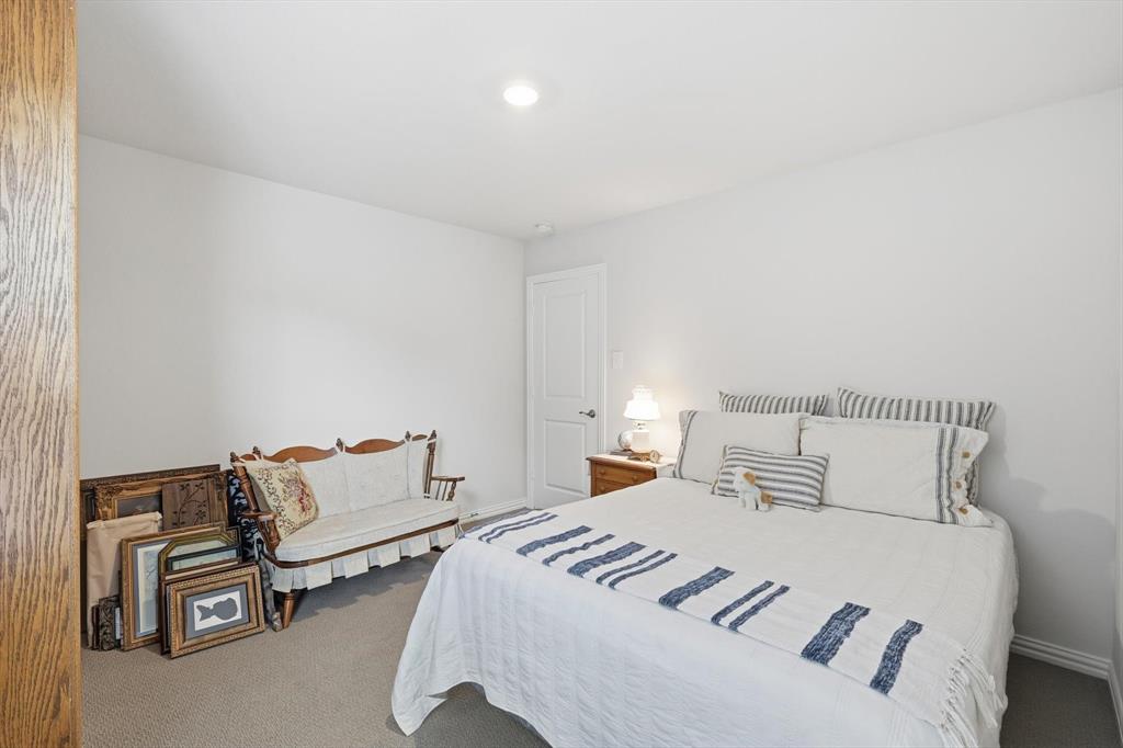 ASHFORD PARK - Residential