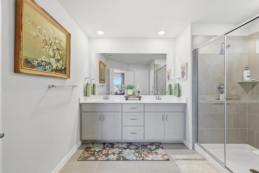 ASHFORD PARK - Residential