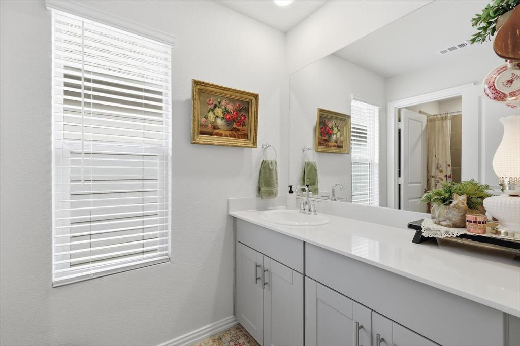 ASHFORD PARK - Residential