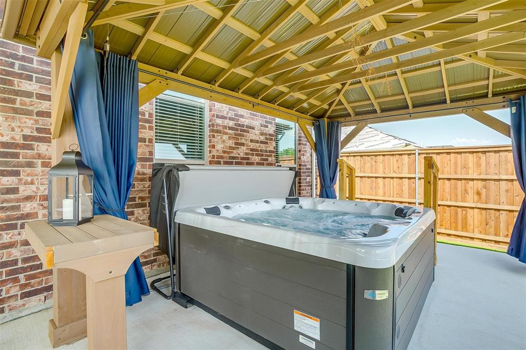1733 Reverie Road