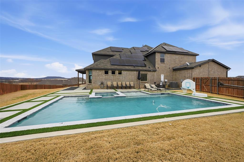 6712 Cedarhurst Court