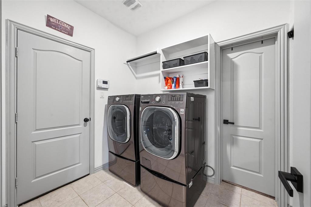 Country Lakes West P - Residential