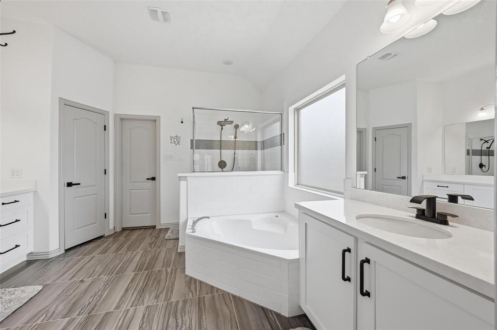 Country Lakes West P - Residential