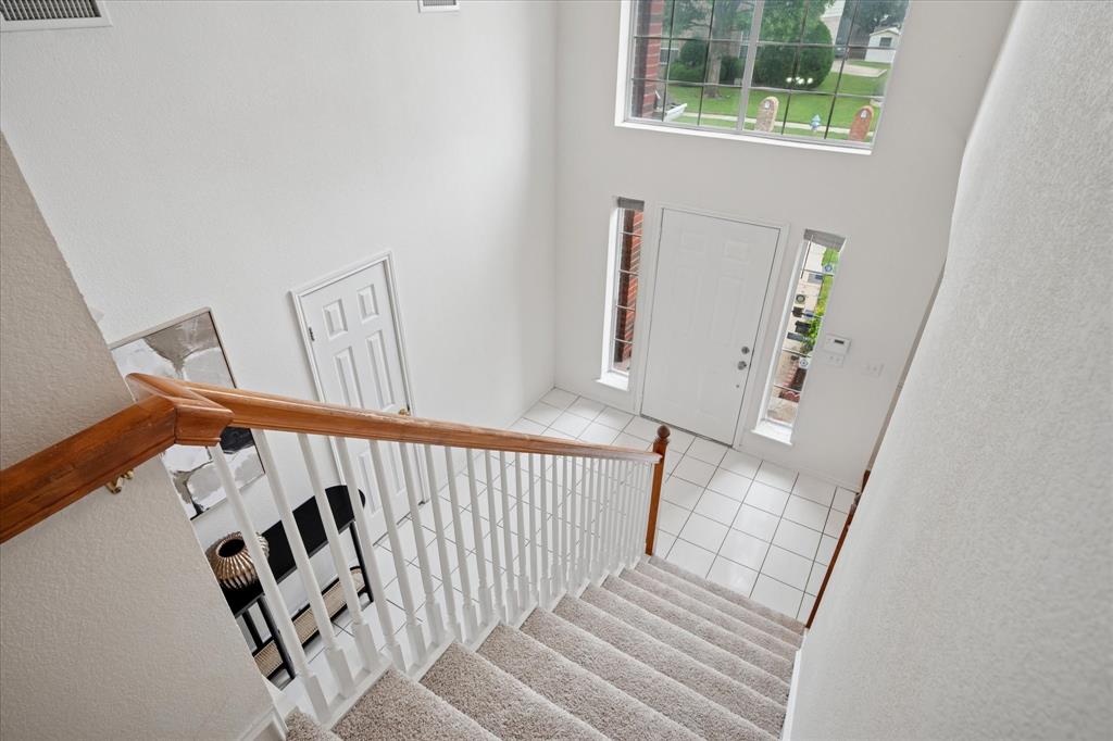 6629 Wickliff Trail