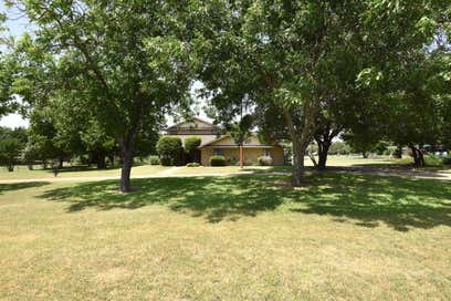 1027 Sherman Drive Cedar Hill TX 75104