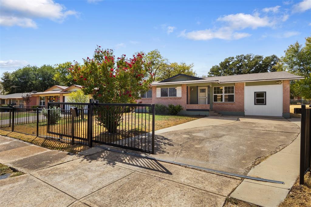 2563 Wood Valley Drive