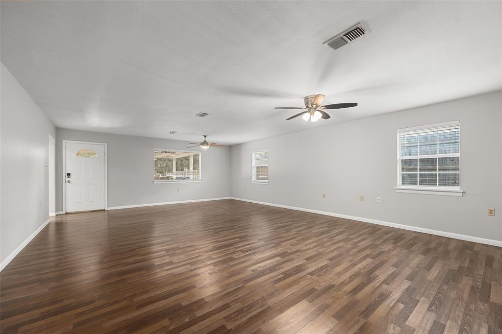 Mistletoe Heights Add Ftw - Residential Lease