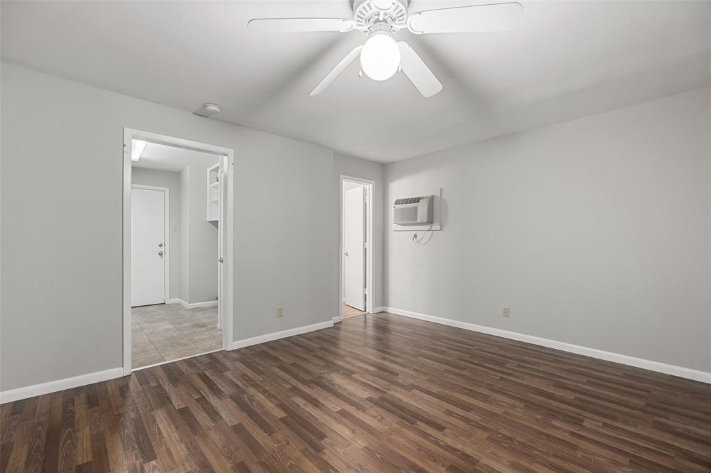 Mistletoe Heights Add Ftw - Residential Lease