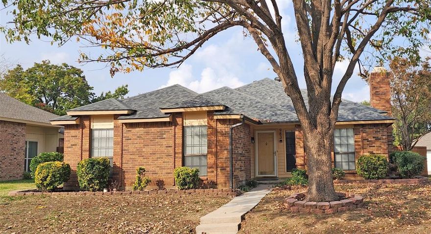 Welcome to this beautifully maintained home in the sought-after community of Valley Vista in Lewisville, just minutes from Highway 121 and DFW Airport!  This 3-bedroom, 2 bath home has an inviting open floor plan and relaxing back yard in a quiet neighborhood. The primary bedroom has a new ceiling fan, a large window with seating and plenty of room to accommodate a king size bedroom suite! Recent 2025 upgrades include a new roof and gutters, a new double vanity and fresh paint in the primary bathroom and fresh paint in the second bathroom! The concrete walkway has been leveled and replaced along with fresh new window treatments inside and screens throughout. This property is ready for a new family to call it home! Open House will begin on Saturday, November 29th, 1-3 PM!