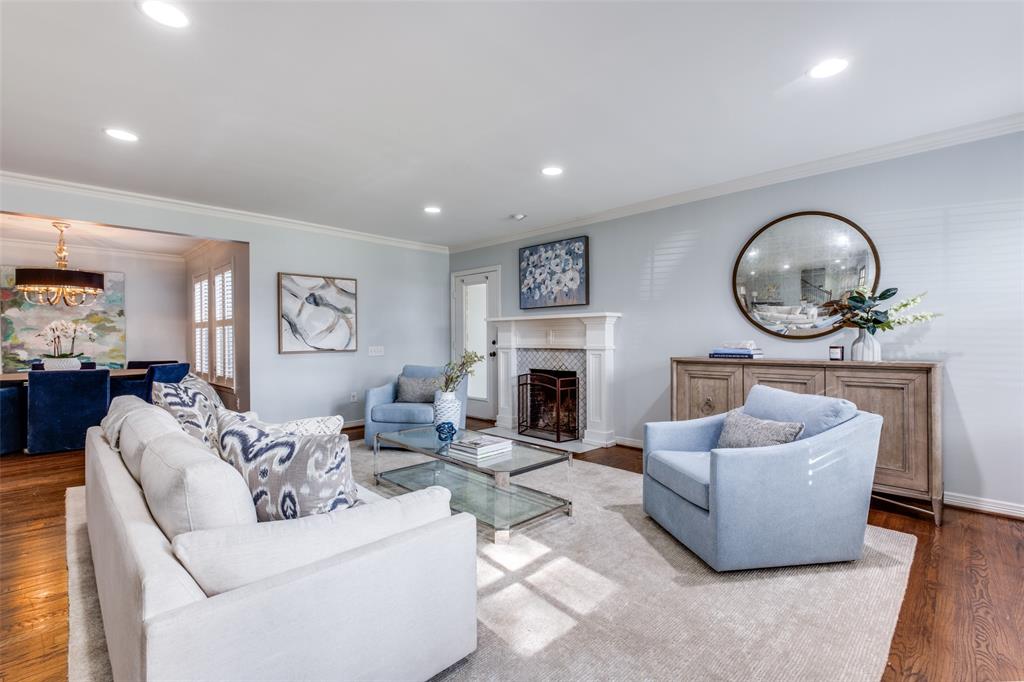 5713 W Amherst Avenue