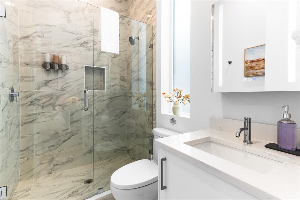 Radford Court - Residential Lease