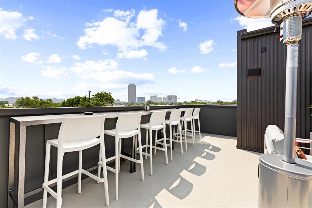 Radford Court - Residential Lease