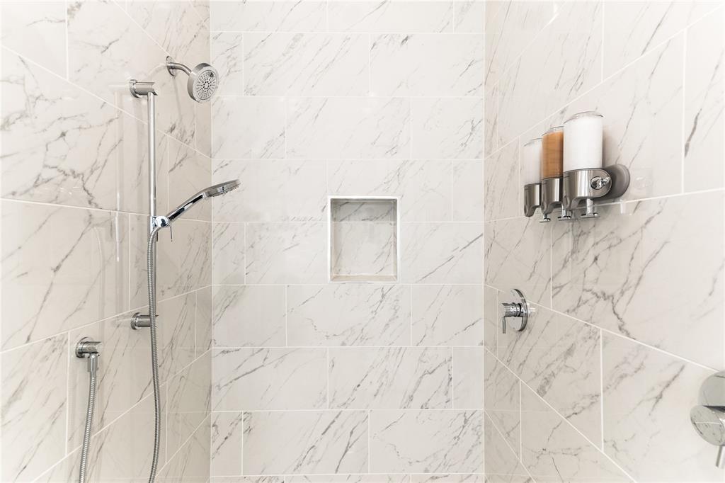 Radford Court - Residential Lease