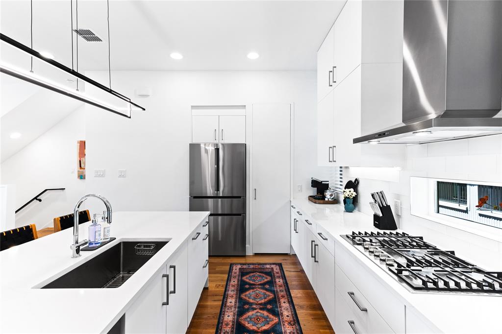 Radford Court - Residential Lease