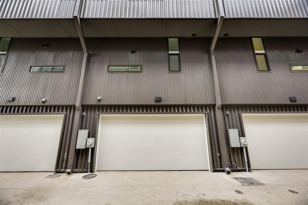 Radford Court - Residential Lease