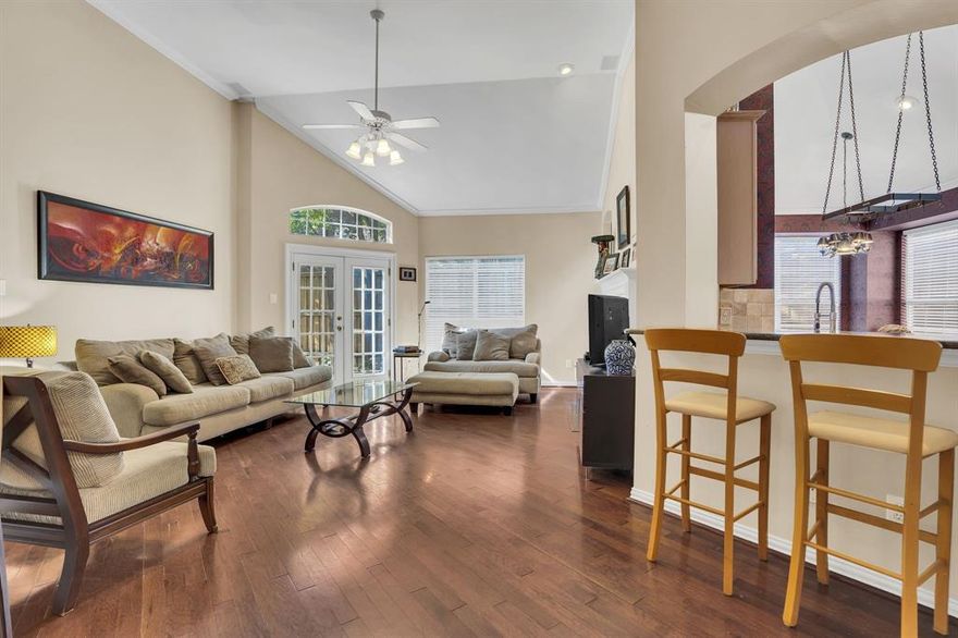 RARE LOCATION just STEPS to White Rock Lake + walkable to Arboretum Village. This one-story home offers a rare blend of privacy, walkability, and low-maintenance living.  Enjoy your own private pool and courtyard retreat just moments from the Dallas Arts District, Dallas Arboretum, White Rock Lake, and local favorites like White Rock Alehouse, Cane Rosso, and neighborhood grocery spots.

The spacious primary suite offers a peaceful escape, featuring a large en-suite bath with a soaking tub, oversized shower, and a generous walk-in closet—the perfect place to unwind after a long day.

With vaulted ceilings, natural light, and a flexible floor plan, the home feels comfortable and functional. While move-in ready, it’s priced with room for updates, allowing buyers to add their custom touches and make this home their own.

Outside, the courtyard and pool create an inviting, low-upkeep space for everyday enjoyment or weekend hosting, enhanced by in-ceiling Sonos audio in both the living area and patio.

Tucked away on a private cul-de-sac, this home offers an exceptional value for the area and is perfect for those seeking a peaceful, laid-back lifestyle in the heart of Lakewood.
