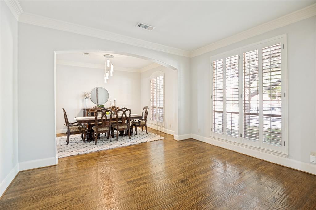 1101 Stonington Drive