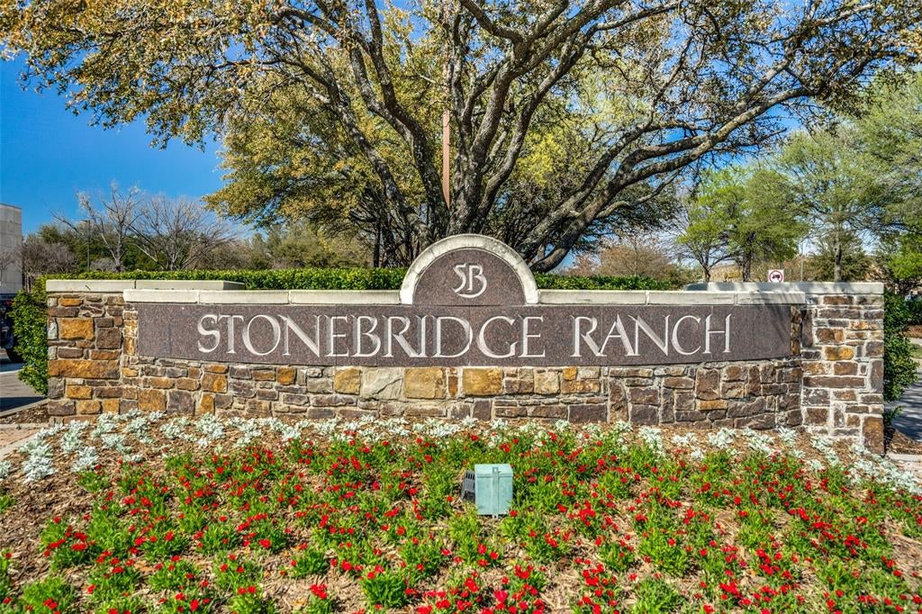 1101 Stonington Drive