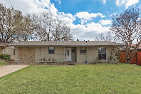 3924 Emerald Drive Mesquite TX 75150