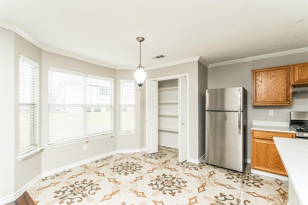 Creekside Park Add - Residential Lease