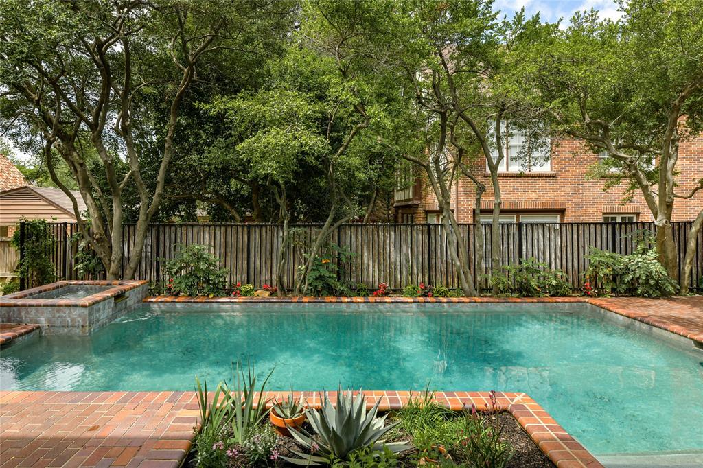 Highland Park - Residential