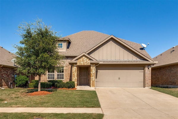2430 MONTY ST, FORNEY, TX 75126 - Image d46bc2b83101ccd6c906a76df876cfb2/3007572070
