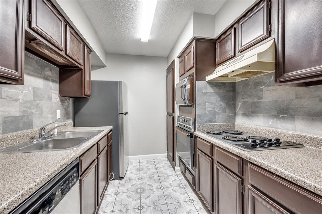 9696 Walnut Street 2102