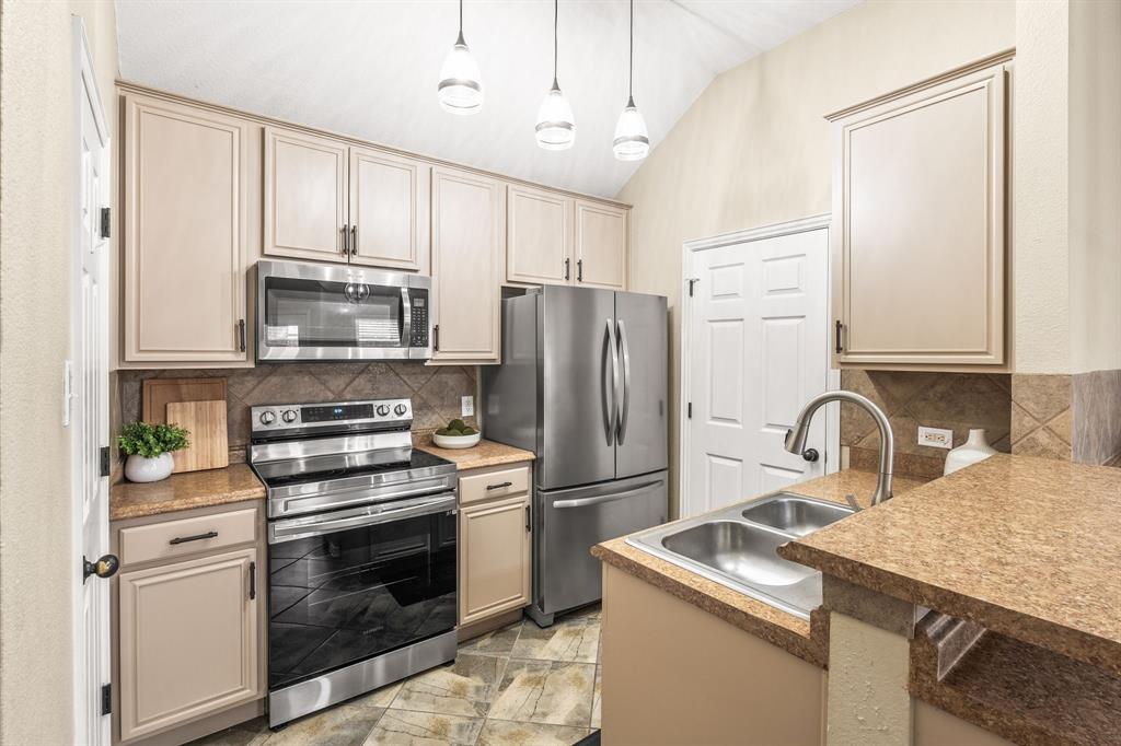 North Bethany Lake Estates Ph Two - Residential