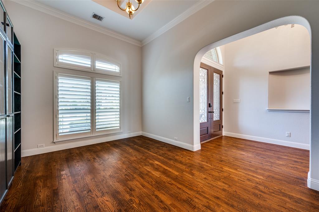 1841 Cypress Lake Lane