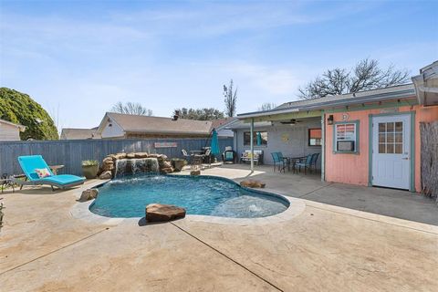 Tiny photo for 857 Whitehall Drive, Plano, TX 75023 (MLS # 21196039)