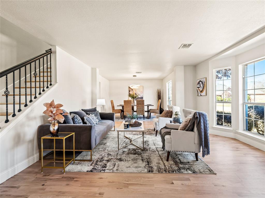 6709 Thornbury Drive