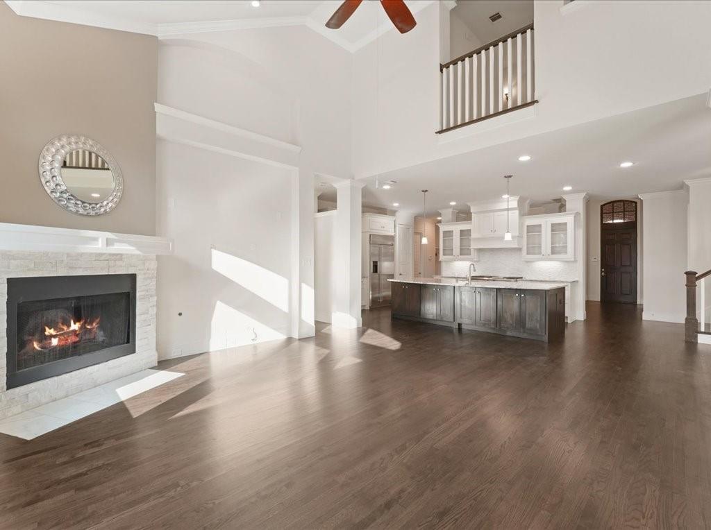 Midway Manor - Residential