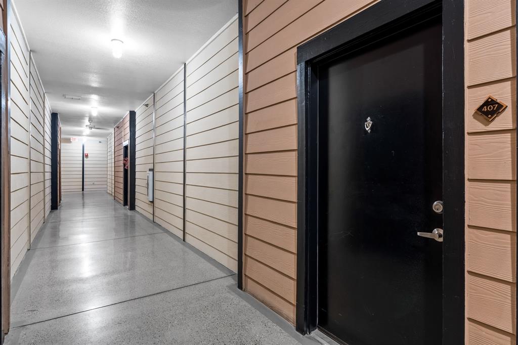 Texas & Pacific Lofts Condo - Residential