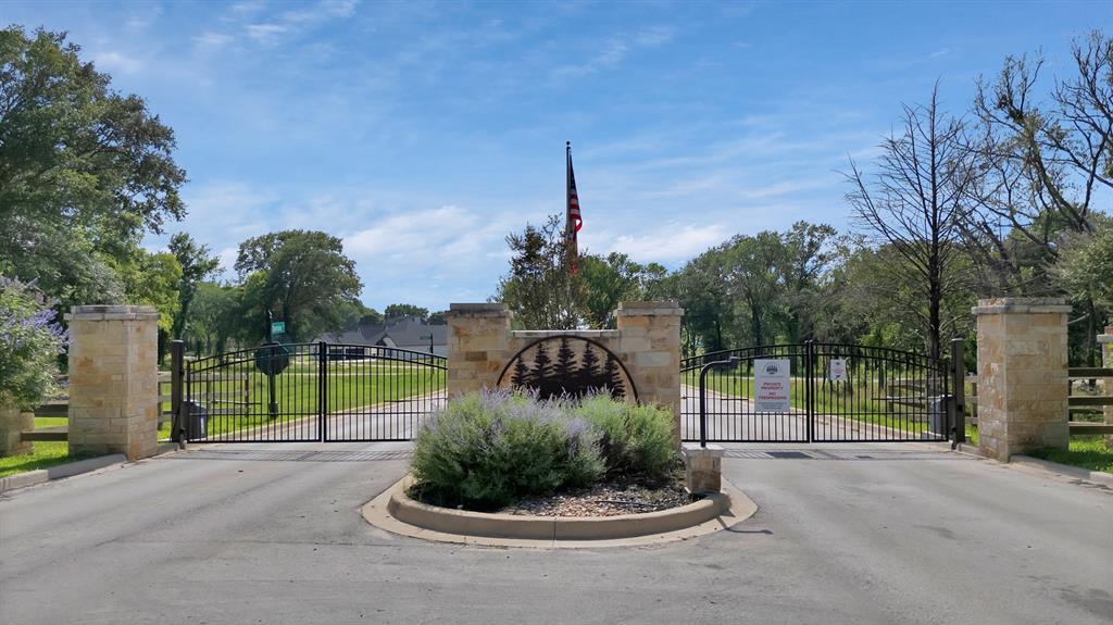 Cedar Crk Lndg - Land