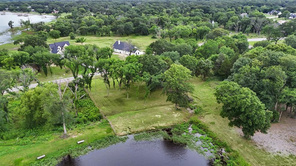 1511 Shoreline Drive